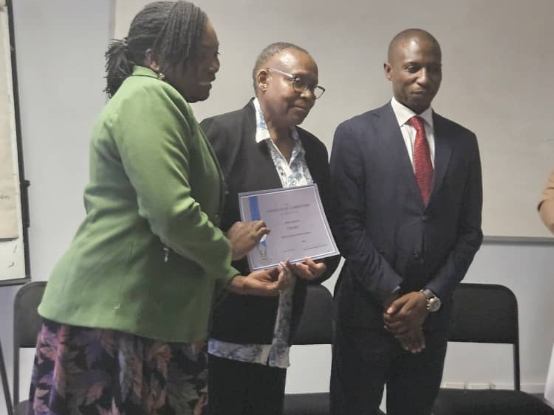 Untitled design (48) Meeting<br />