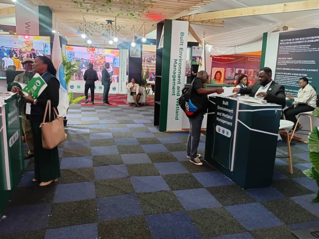 Untitled design (52) Meeting<br />